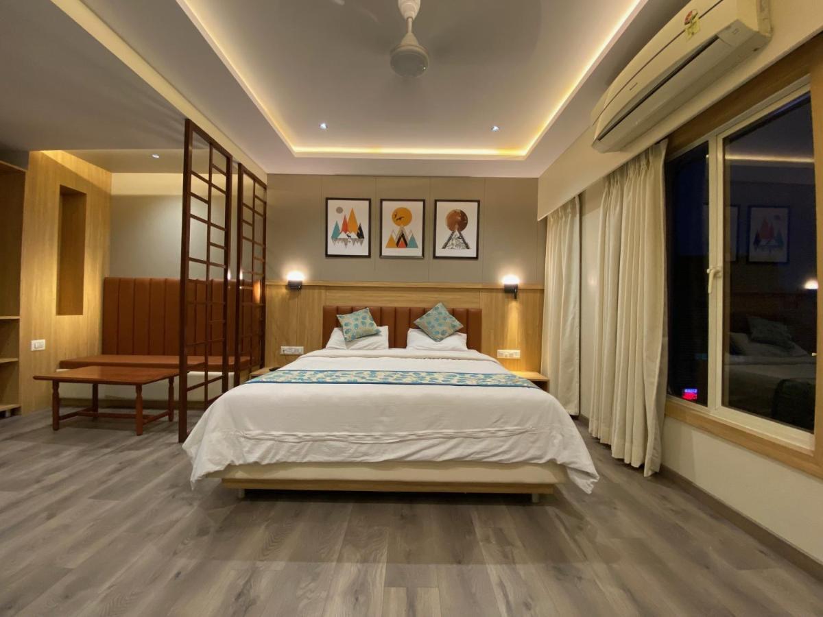 Hotel Apex International Vadodara Exterior foto